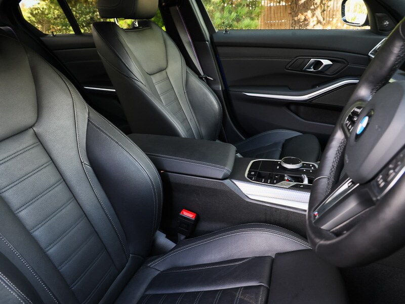 Used BMW 3 Series 2024 for sale - 76544210: Photo 11