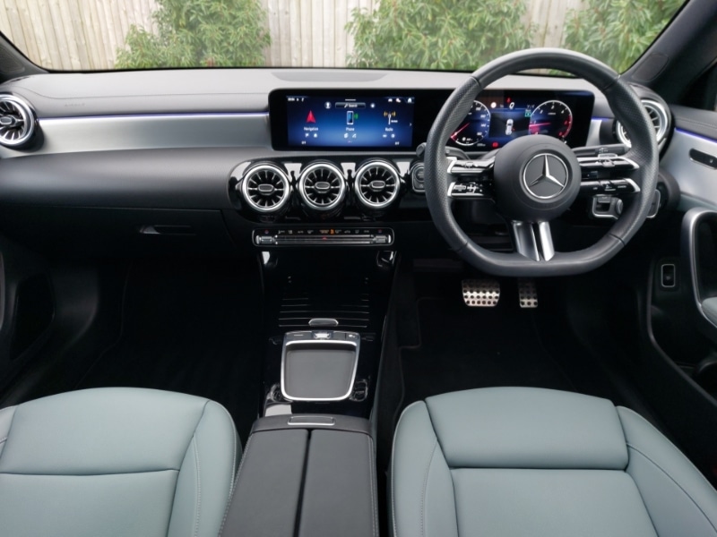 Used Mercedes-Benz CLA 2024 for sale - 76589661: Photo 2