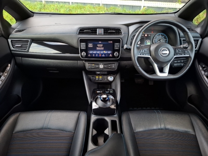 Used Nissan Leaf 2022 for sale - 76861179: Photo 2