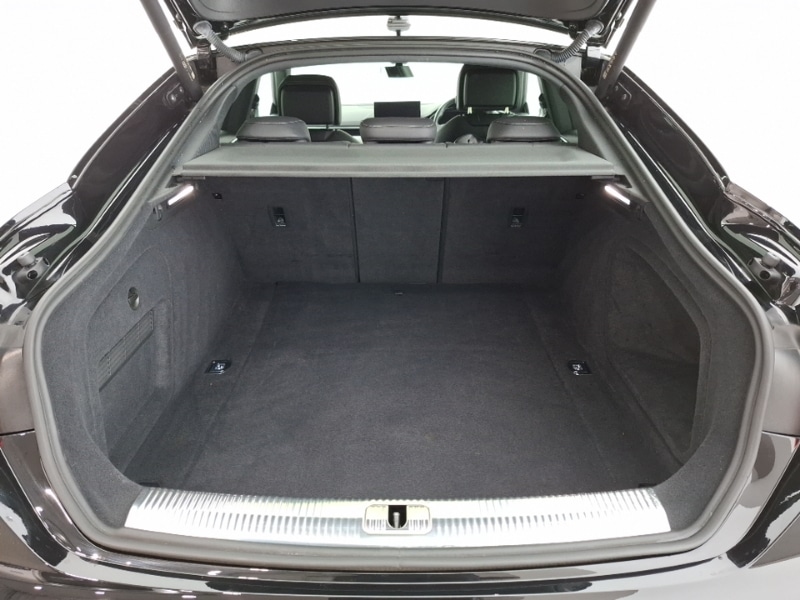 Used Audi A5 2022 for sale - 76619302: Photo 8