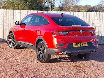 Used Renault Arkana 2022 for sale - 76752209: Photo