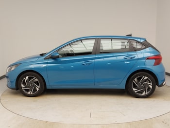 Used Hyundai i20 2022 for sale - 77347771: Photo