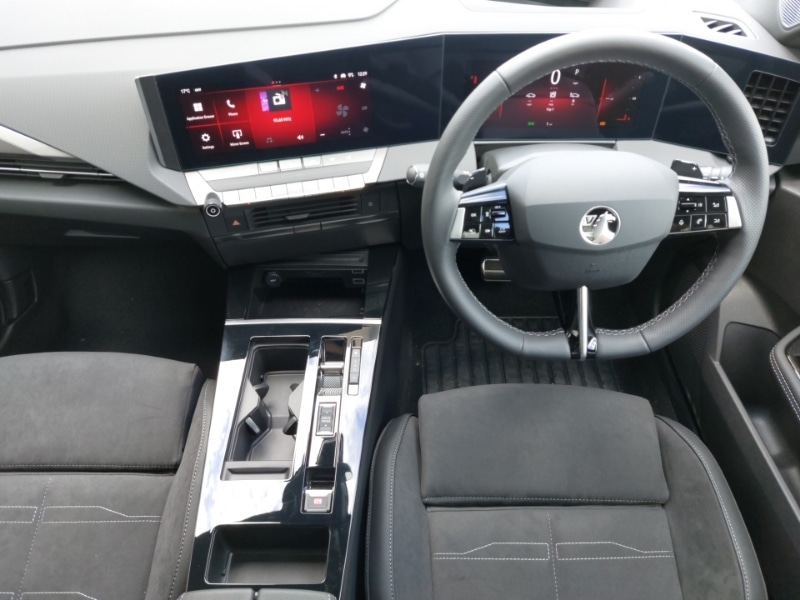 Used Vauxhall Astra 2025 for sale - 76483446: Photo 2