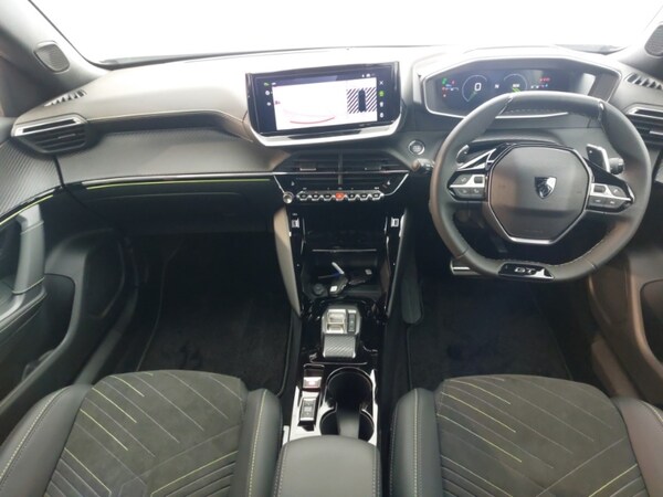 Used Peugeot 2008 2025 for sale - 76321108: Photo 2