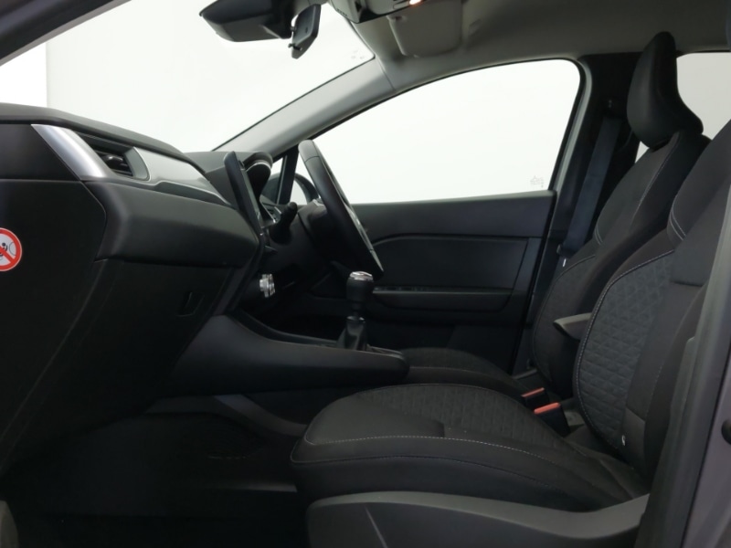 Used Renault Captur 2022 for sale - 77923619: Photo 5