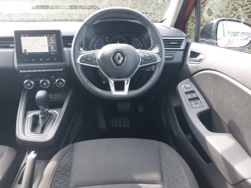 Used Renault Clio 2023 for sale - 77986108: Photo 7