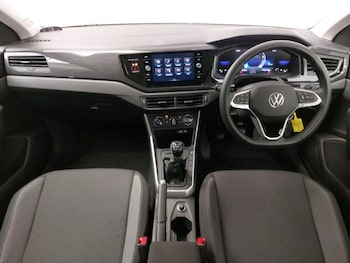 Used Volkswagen Polo 2024 for sale - 78356100: Photo