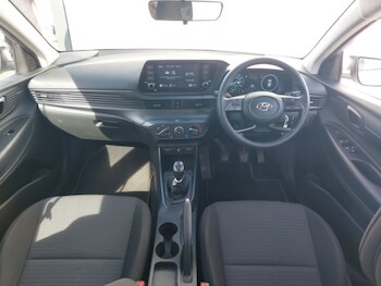 Used Hyundai i20 2023 for sale - 78361337: Photo
