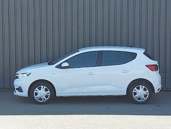 Used Dacia Sandero 2023 for sale - 78790545: Photo