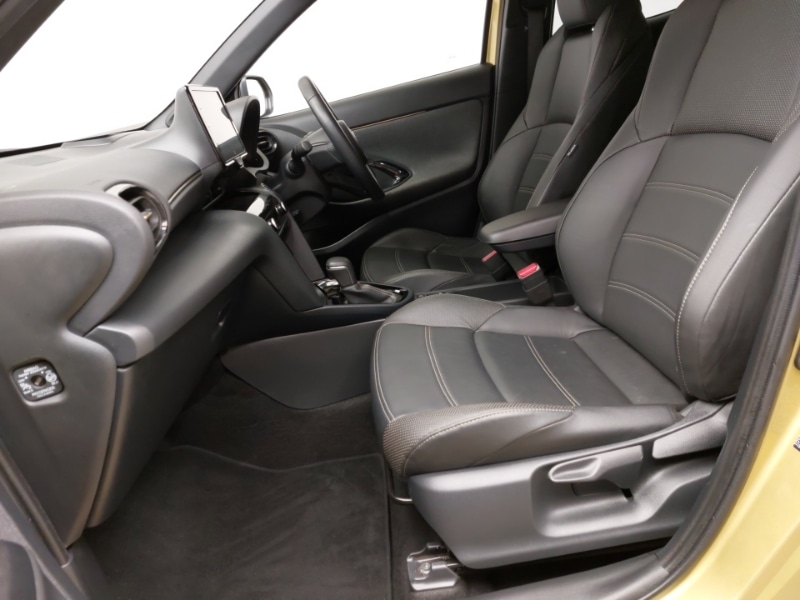 Used Toyota Yaris Cross 2022 for sale - 76770645: Photo 5