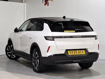 Used Vauxhall Grandland 2025 for sale - 77028842: Photo