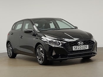 Used Hyundai i20 2023 for sale - 77778020: Photo