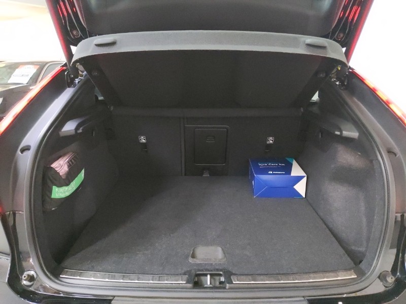 Used Volvo C40 2022 for sale - 76983601: Photo 8