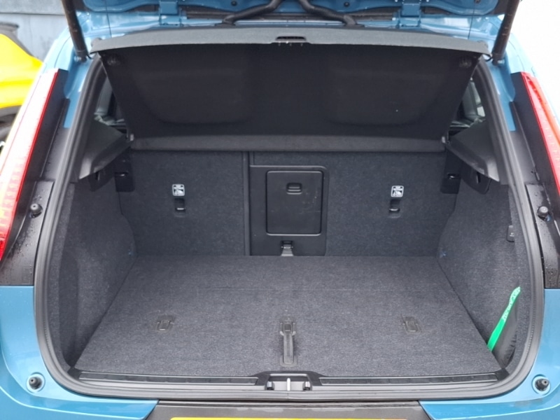 Used Volvo XC40 2024 for sale - 76354128: Photo 8