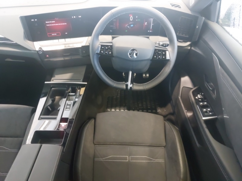 Used Vauxhall Astra 2025 for sale - 76587408: Photo 2