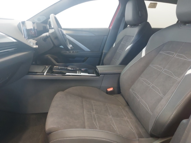 Used Vauxhall Astra 2025 for sale - 76587408: Photo 5