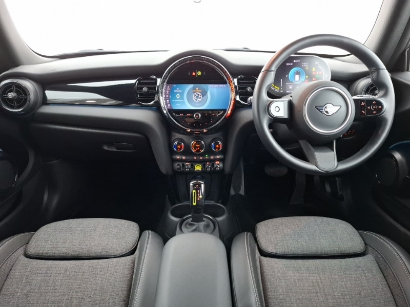 Used MINI Hatch 2023 for sale - 77923175: Photo 2