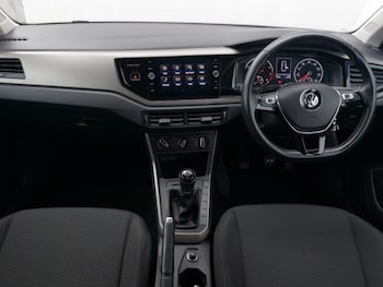 Used Volkswagen Polo 2020 for sale - 77762032: Photo