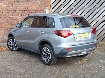 Used Suzuki Vitara 2022 for sale - 76708974: Photo