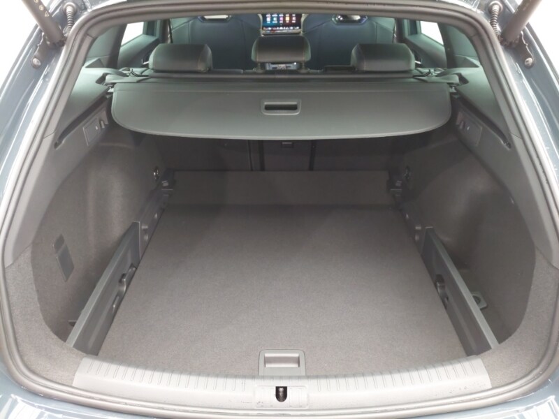 Used Cupra Leon 2025 for sale - 77948525: Photo 8