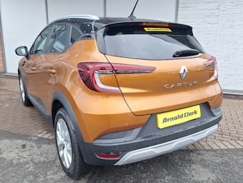 Used Renault Captur 2021 for sale - 78990020: Photo
