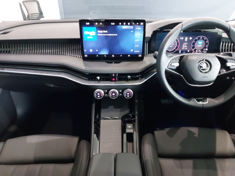 Used Skoda Superb 2024 for sale - 77150957: Photo 2