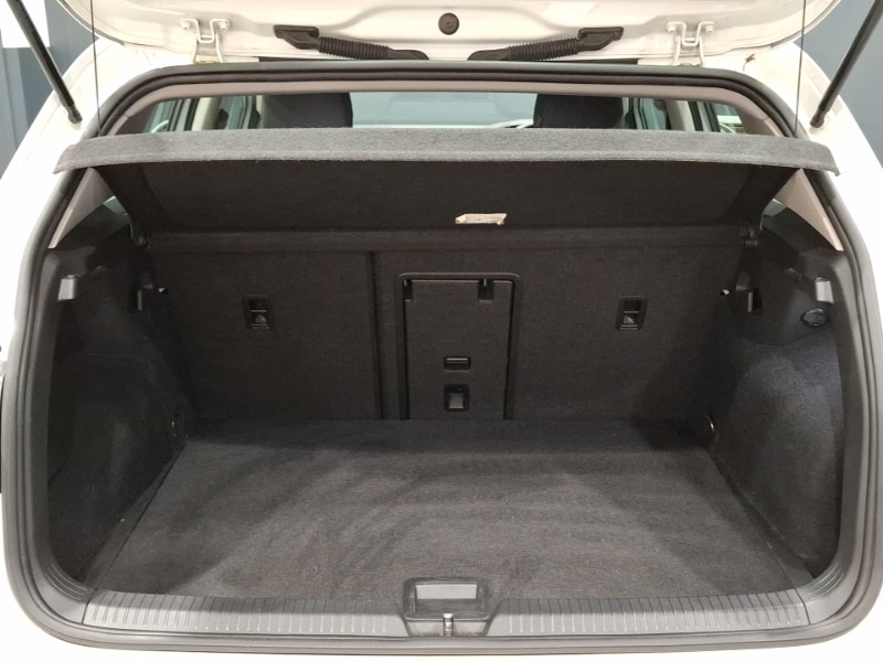 Used Volkswagen Golf 2020 for sale - 77597365: Photo 8