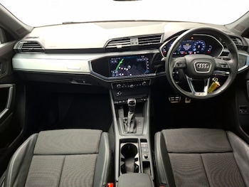 Used Audi Q3 2023 for sale - 76915728: Photo