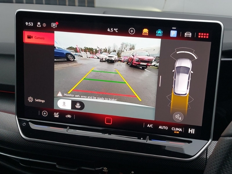 Used Volkswagen Golf 2024 for sale - 77266319: Photo 11