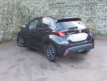 Used Toyota Yaris 2022 for sale - 76358568: Photo