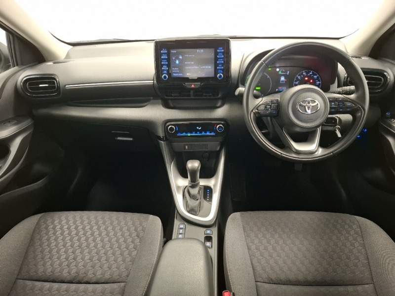 Used Toyota Yaris 2023 for sale - 76925427: Photo 2