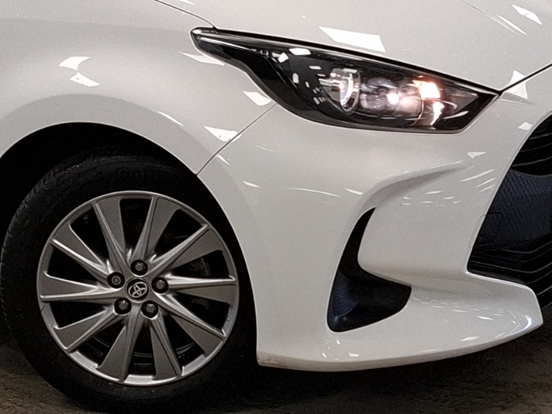 Used Toyota Yaris 2023 for sale - 76925427: Photo 9