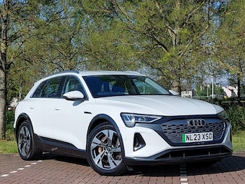 Used Audi Q8 2023 for sale - 79390152: Photo