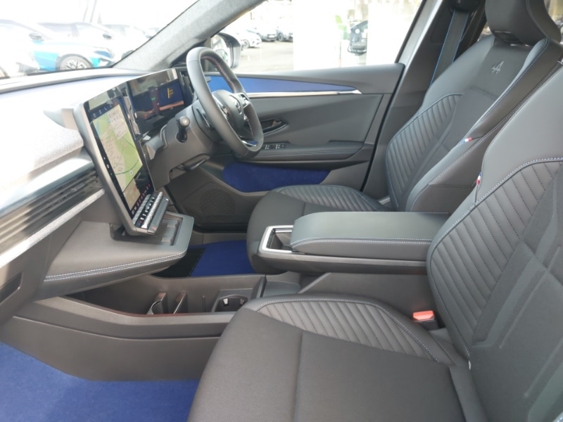 Used Renault Scenic E-Tech 2025 for sale - 77897089: Photo 5