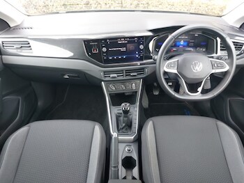 Used Volkswagen Polo 2024 for sale - 77078910: Photo