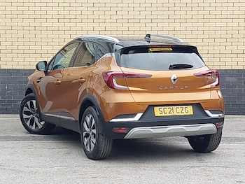 Used Renault Captur 2021 for sale - 77722311: Photo