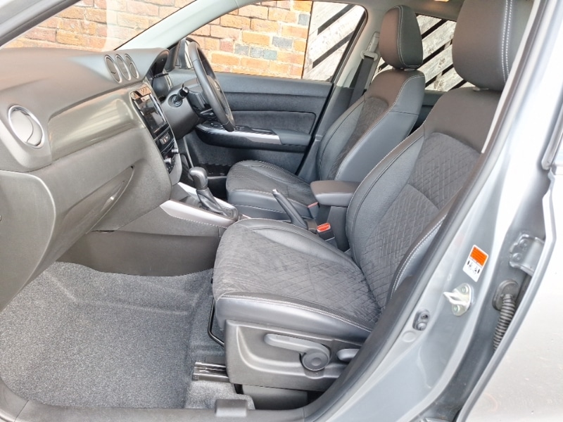 Used Suzuki Vitara 2022 for sale - 77190224: Photo 5