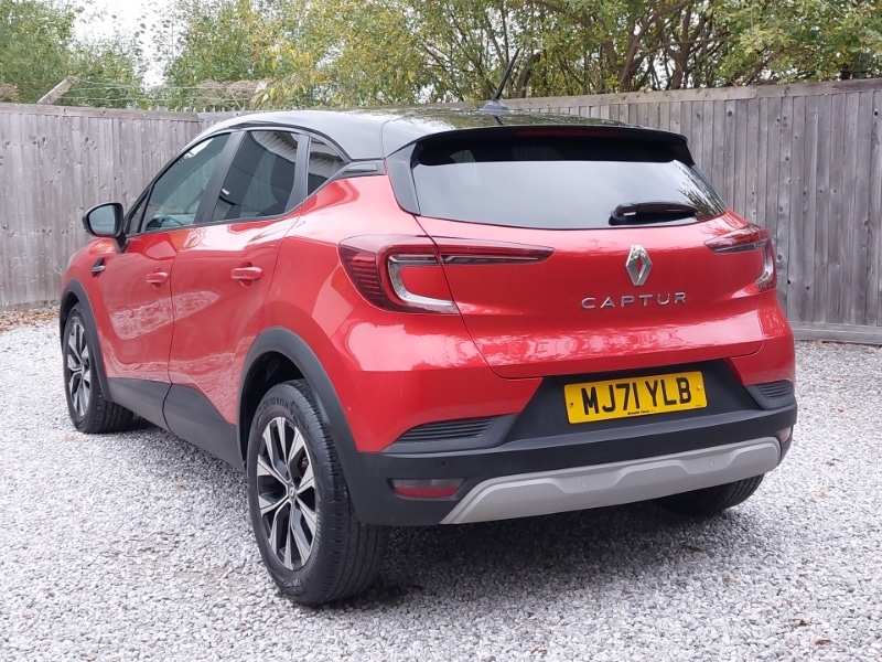 Used Renault Captur 2021 for sale - 76383541: Photo 3