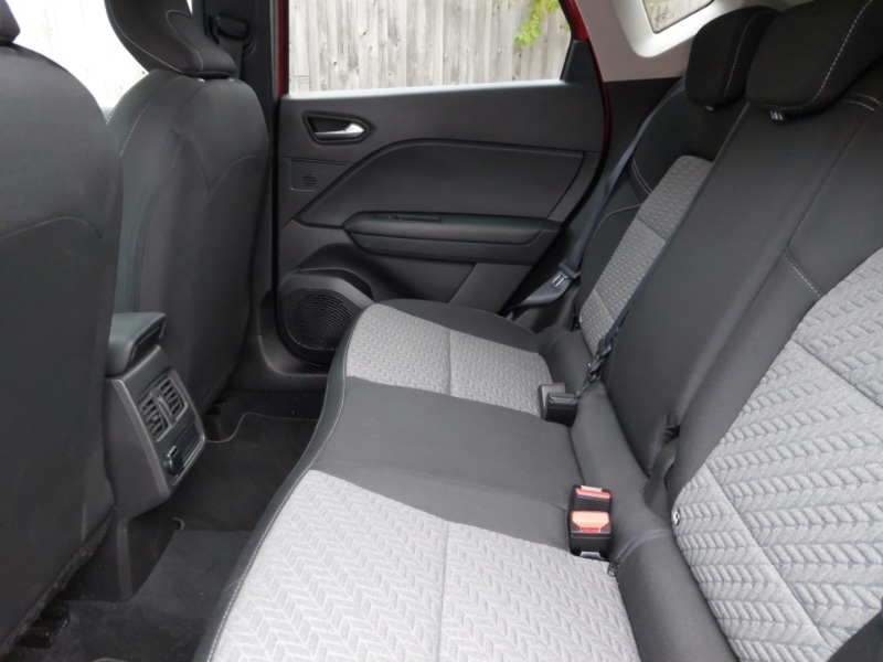 Used Renault Captur 2021 for sale - 76383541: Photo 6