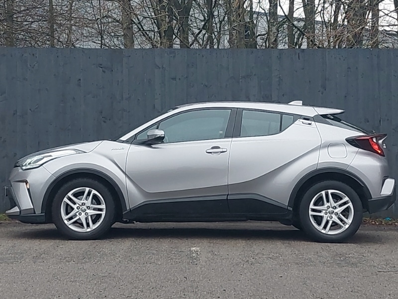 Used Toyota C-HR 2021 for sale - 77767682: Photo 4
