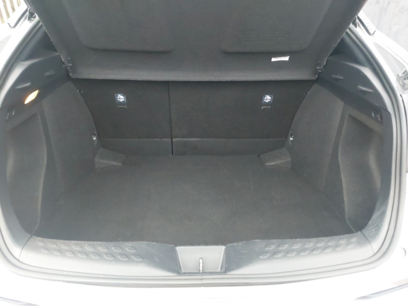 Used Toyota C-HR 2021 for sale - 77767682: Photo 8