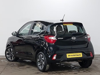 Used Hyundai i10 2025 for sale - 79393243: Photo