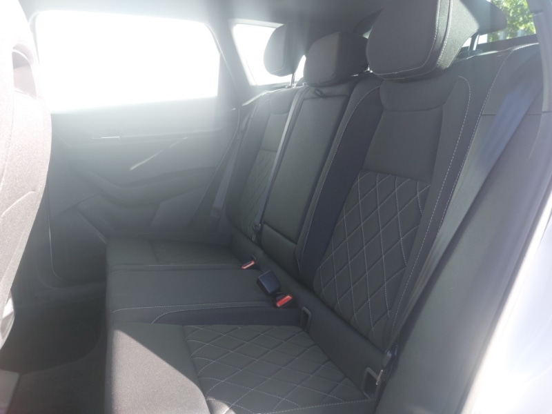 Used Skoda Karoq 2024 for sale - 77956021: Photo 6