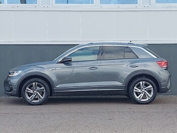 Used Volkswagen T-Roc 2023 for sale - 75902615: Photo