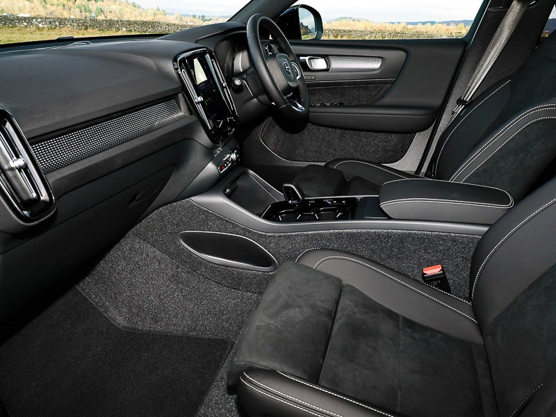 Used Volvo XC40 2025 for sale - 76920894: Photo 5