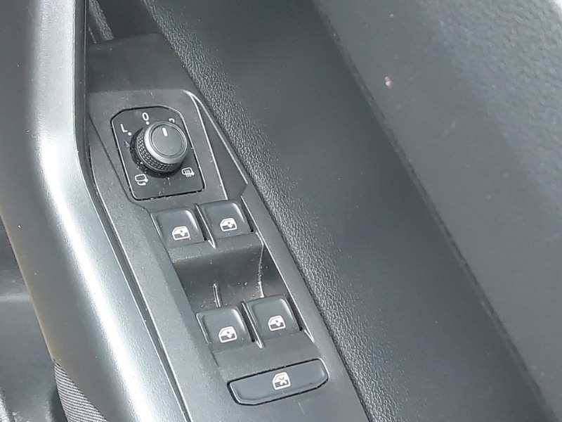 Used Volkswagen Polo 2023 for sale - 77558978: Photo 12