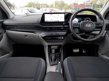 Used Hyundai BAYON 2025 for sale - 78321132: Photo