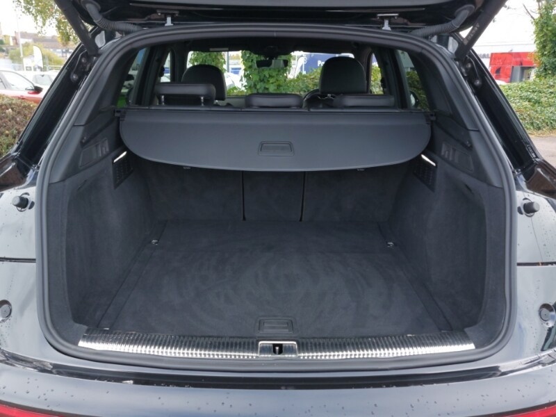 Used Audi Q5 2022 for sale - 77024871: Photo 8