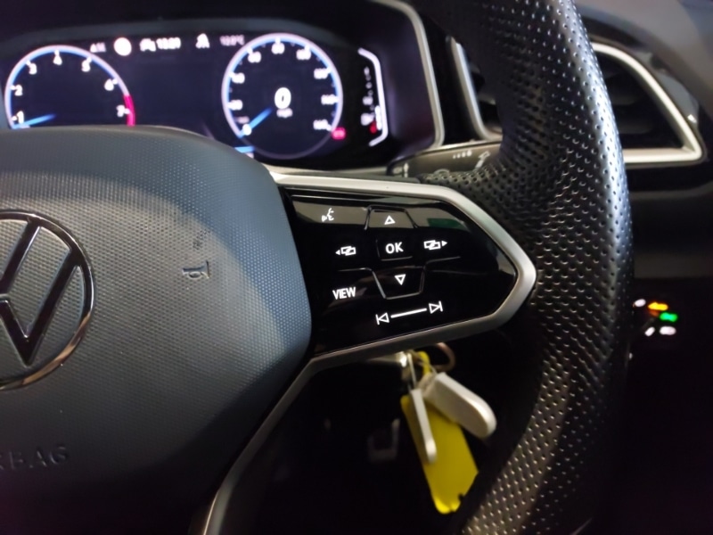 Used Volkswagen T-Roc 2022 for sale - 77695219: Photo 11