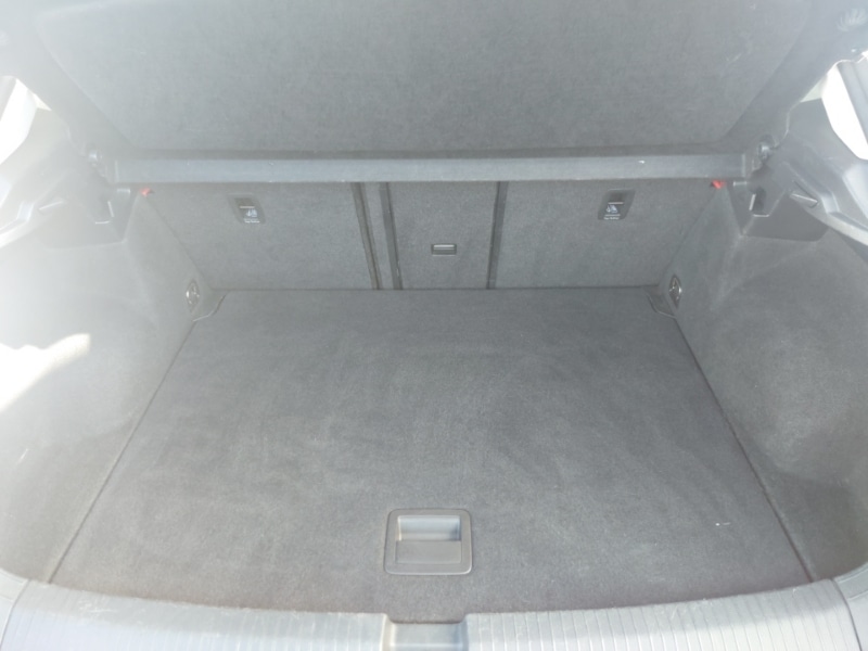 Used Volkswagen T-Roc 2020 for sale - 77229004: Photo 8